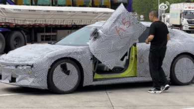 В Китае замечен новый XPeng P7 с ножничными дверями накануне запуска В Китае замечен новый XPeng P7 с ножничными дверями накануне запуска