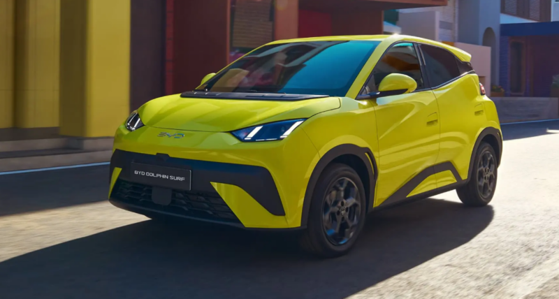 В Китае представлен самый продаваемый электромобиль BYD в Европе под названием Dolphin Surf, цена которого начинается с 19 990 евро.