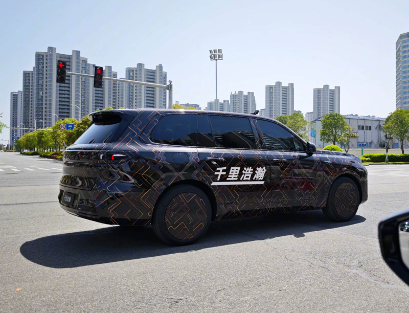 В Китае замечен флагманский внедорожник Geely Galaxy Starship 9 накануне его запуска