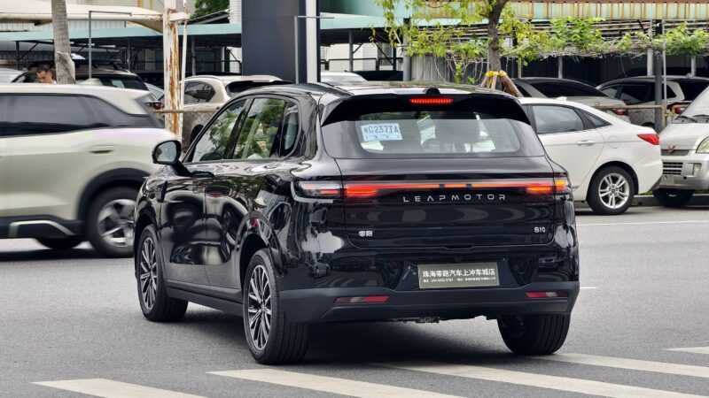 В Китае представлен электромобиль Leapmotor B10: сможет ли бюджетный автомобиль затмить премиальных конкурентов?