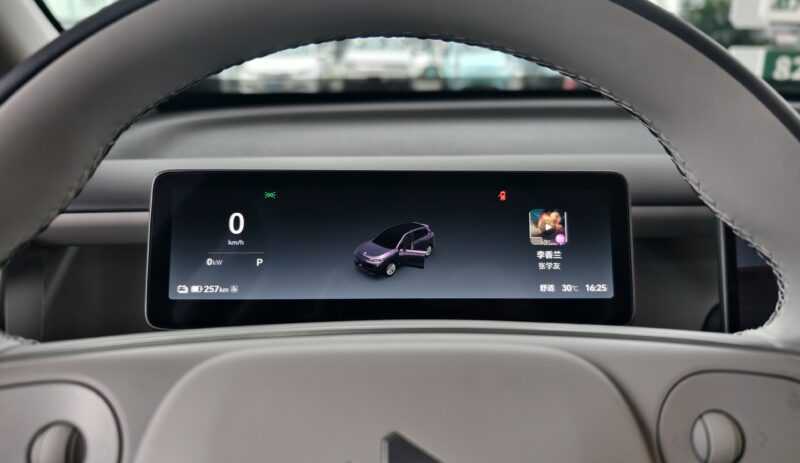 В Китае представлен электромобиль Leapmotor B10: сможет ли бюджетный автомобиль затмить премиальных конкурентов?