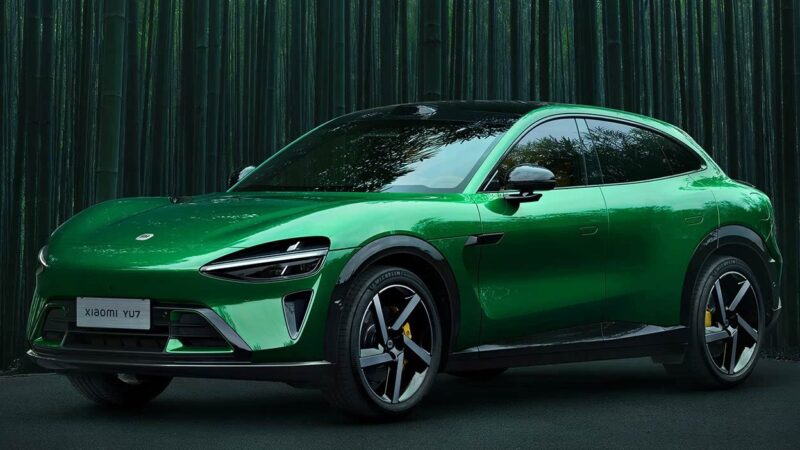 В Китае: все, что известно о Xiaomi YU7 SUV до его дебюта