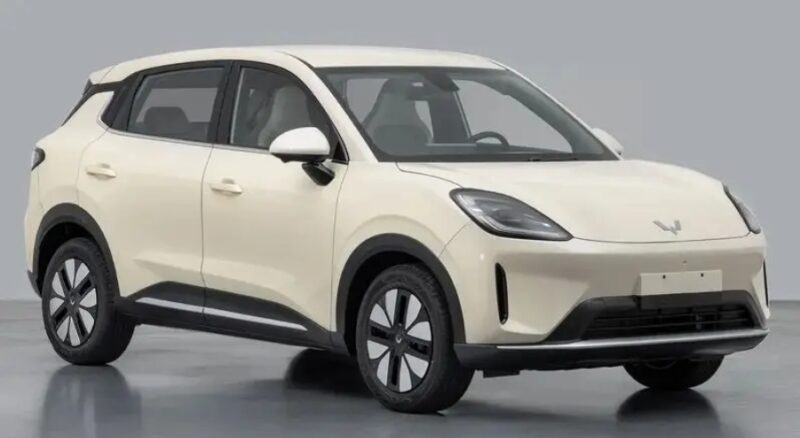 В Китае рассекретили официальные изображения Wuling Bingo S EV, который составит конкуренцию BYD Dolphin