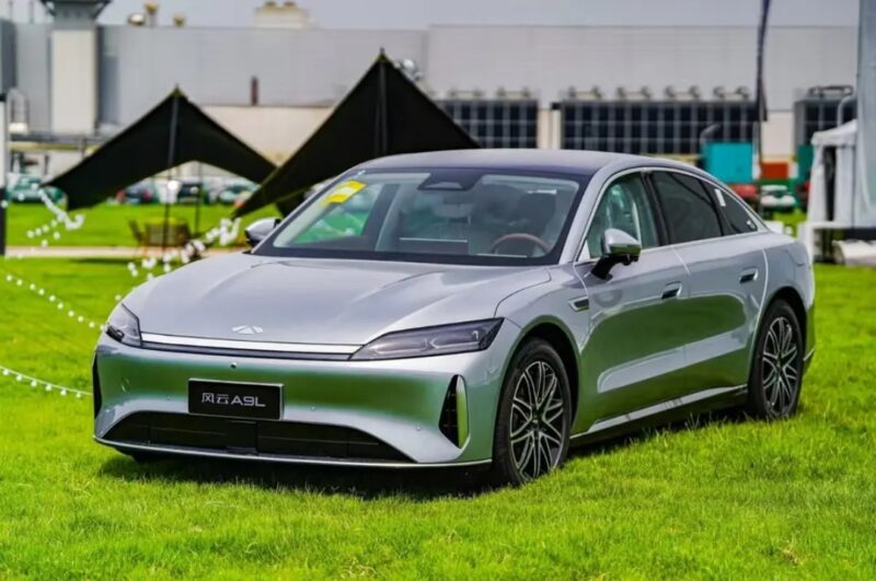 В Китае стартовал предзаказ на Chery Fulwin A9L PHEV с запасом хода 2000 км по цене 22 300 долларов США