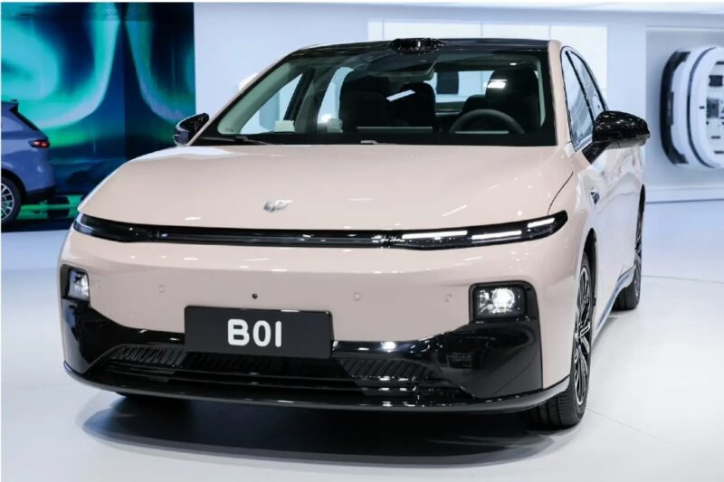 В Китае 29 июня стартует предпродажа электрседана Leapmotor B01 с запасом хода 650 км.
