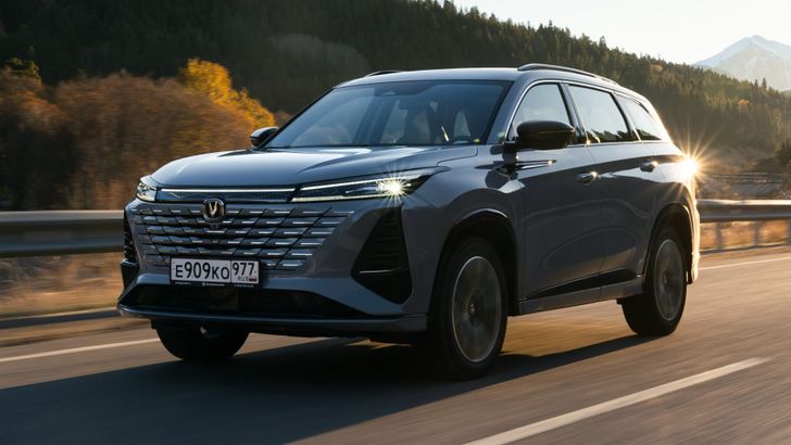 В России появился новый способ покупки популярных китайских автомобилей В России появился новый способ покупки популярных китайских автомобилей