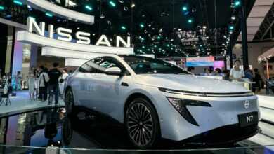 В Китае Nissan планирует запустить N7 - свой первый электромобиль на базе платформы Dongfeng. В Китае Nissan планирует запустить N7 - свой первый электромобиль на базе платформы Dongfeng.