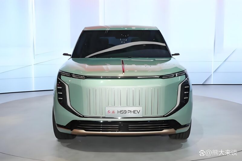 В Китае представлена предсерийная версия Hongqi HS9 PHEV на научно-исследовательском объекте