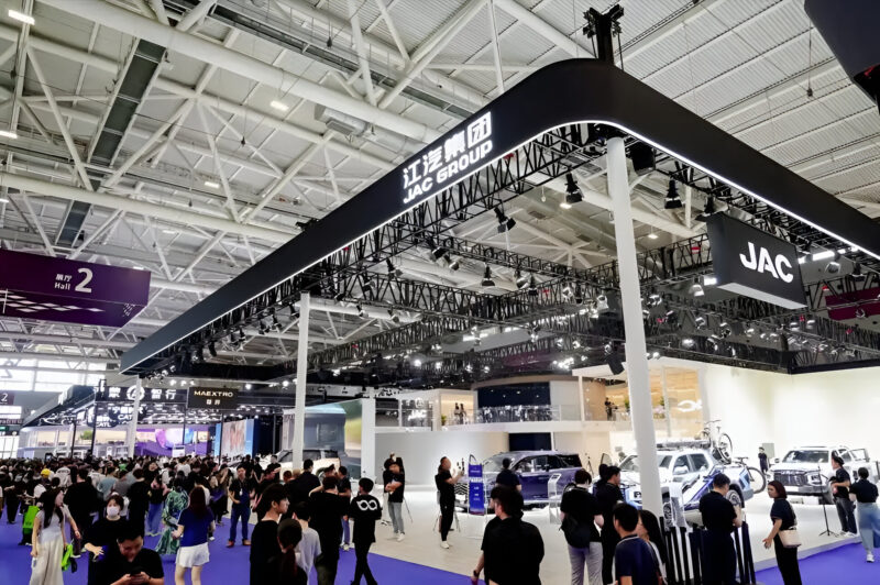 В Китае состоялась глобальная премьера австралийской версии JAC Hunter PHEV на автосалоне Greater Bay Auto Show 2025 года