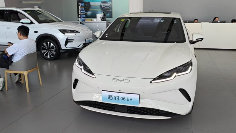 В Китае представлен электромобиль BYD Seal 06 EV по цене 15 270 долларов США