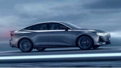 В России внезапно подорожал популярный лифтбек Changan без изменения цен и скидок. В России внезапно подорожал популярный лифтбек Changan без изменения цен и скидок.