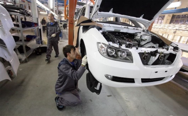 Сборка автомобилей Haima 3 седаны завод Derways в 2010 году конвейер