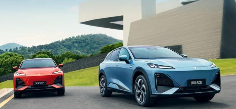 В Китае BYD и ведущие автопроизводители сокращают сроки оплаты для повышения стабильности цепочки поставок после давления регуляторов