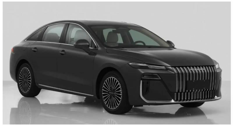 В Китае рассекретили седан Roewe M7 DMH, разработанный бывшим главой дизайна Rolls-Royce