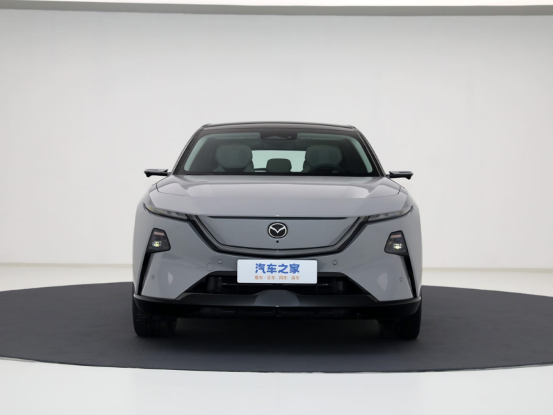 В Китае анонсирован запуск Mazda EZ-60 SUV в сентябре, собрано свыше 26 000 предварительных заказов.