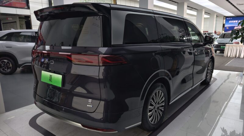 В Китае протестирован семейный MPV перед глобальным запуском
