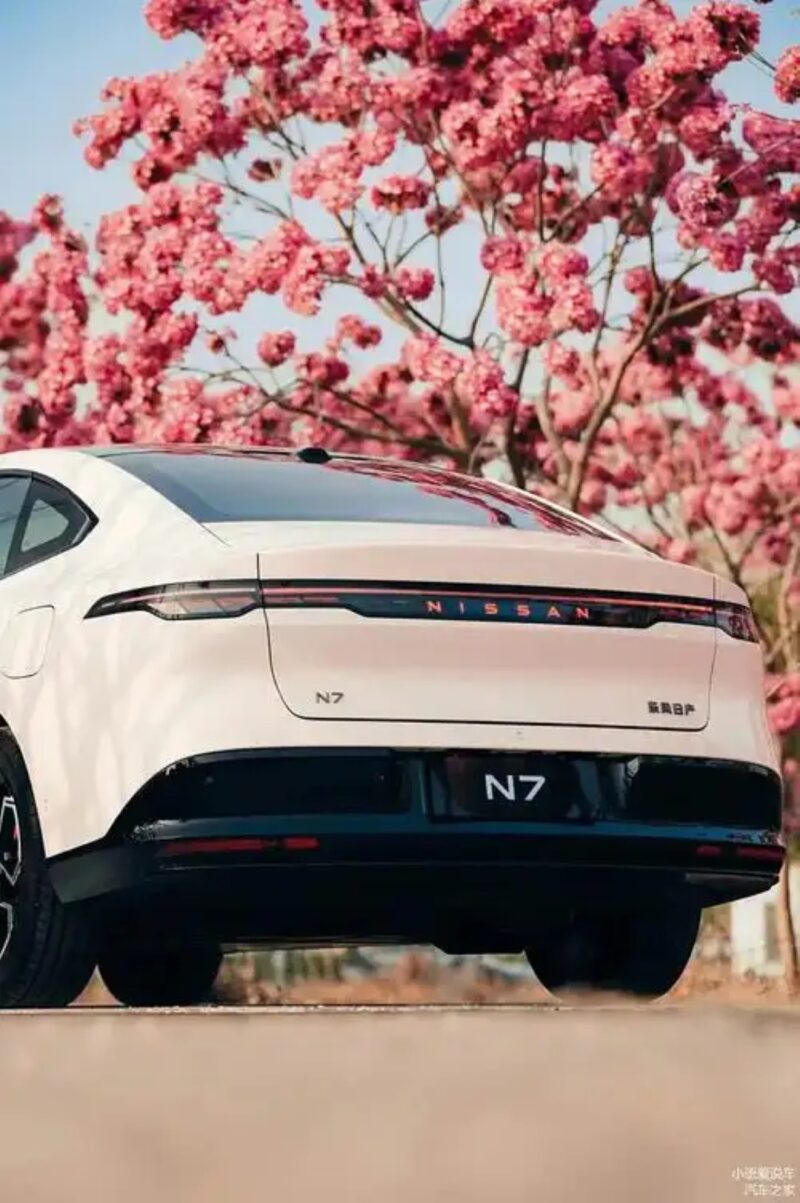 В Китае Nissan N7 получил более 20 000 заказов за 50 дней