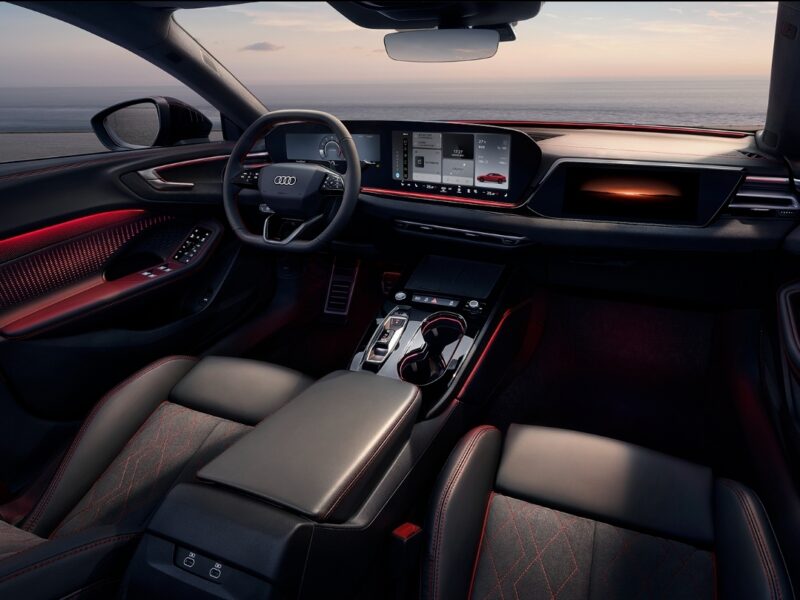 В Китае начался предпродажный старт продаж Audi A5L Sportback производства SAIC с Huawei ADS по цене от 300.