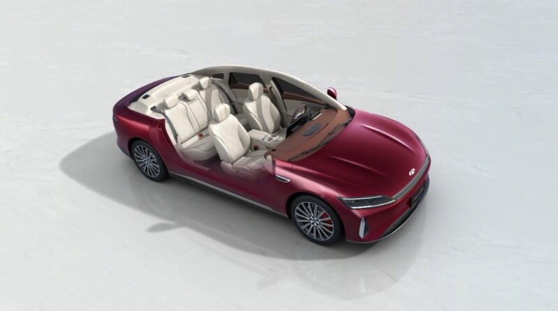 В Китае представлен Chery Fulwin A9L PHEV с запасом хода 2000 км по цене от 20 890 долларов