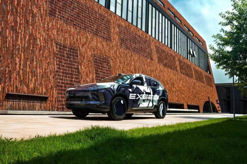 В Китае Chery показала новые изображения Exeed Exlantix E05 EREV перед мировой премьерой в сентябре