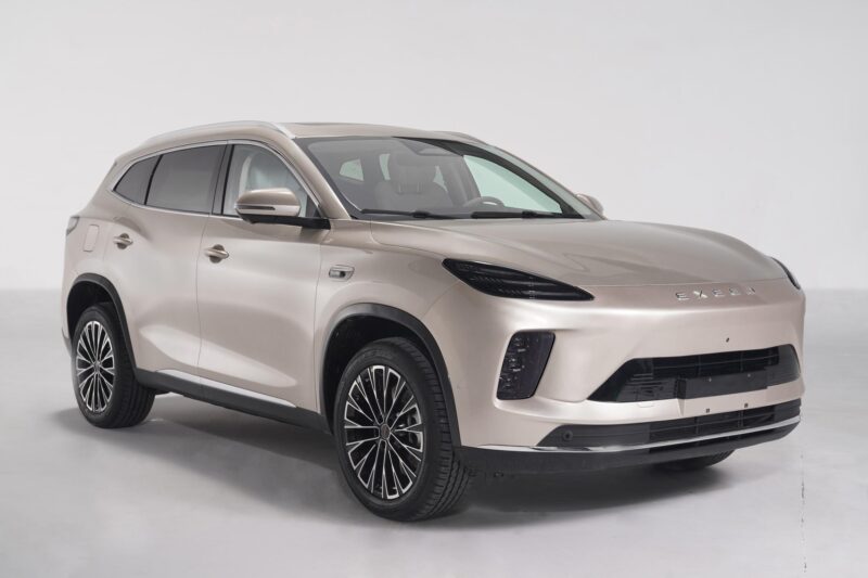 В Китае Chery показала новые изображения Exeed Exlantix E05 EREV перед мировой премьерой в сентябре