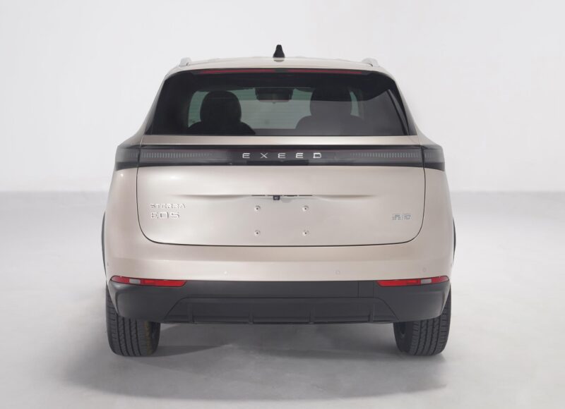 В Китае Chery показала новые изображения Exeed Exlantix E05 EREV перед мировой премьерой в сентябре