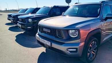 В России топовые комплектации кроссоверов Haval H7 пользуются наибольшим спросом у покупателей. В России топовые комплектации кроссоверов Haval H7 пользуются наибольшим спросом у покупателей.