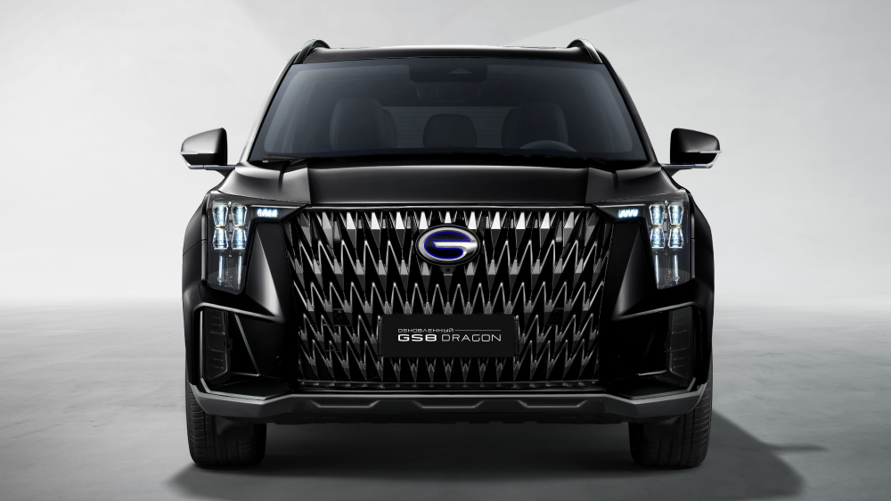 GAC GS8 Dragon HEV в переднем черном кроссовере гибрид