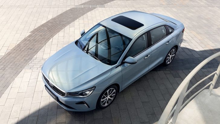 В России седаны Geely неожиданно упали. Сколько они стоят сейчас В России седаны Geely неожиданно упали. Сколько они стоят сейчас