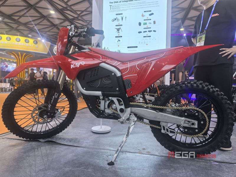 Инвентаризация электрических велосипедов и электрических мотоциклов в Китайском цикле 2025 Китайский цикл 2025 Китайские мотоциклевые новости Мега китайская китайская китайца 25