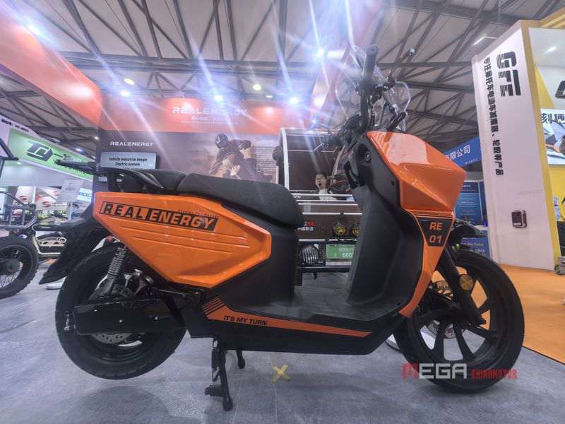 Инвентаризация электрических велосипедов и электрических мотоциклов в Китайском цикле 2025 Китай цикл 2025 Китайские мотоциклевые новости Мега китайская китайская китайца 27
