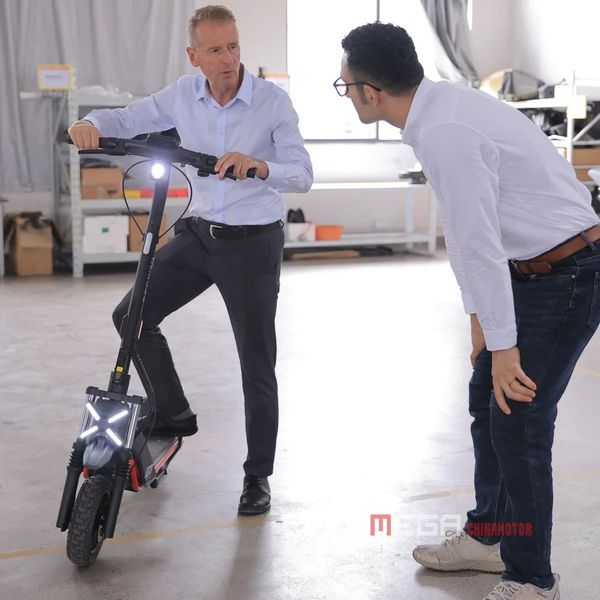 Настоящая энергия сотрудничает с немецким солнцем Venture Настоящая энергия сотрудничает с немецкой Sun Venture Real Energy сотрудничает с Sun Venture China Motorcycle News Mega ChinaMotor 06