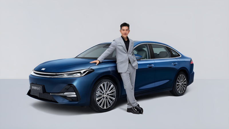 В Китае начался предзаказ Geely Galaxy A7 PHEV по цене от 13 900 долларов
