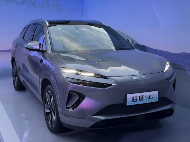 В Китае стартовали продажи BYD Sealion 06 с батареей Blade и полным приводом от 19 300 долларов