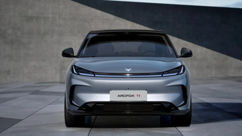 В Китае представлен хэтчбек класса A0 для конкуренции с Geely Xingyuan и BYD Seagull