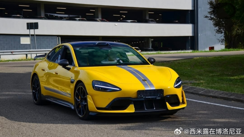 В Китае замечена Xiaomi SU7 Ultra на заводе Ferrari, а электромобиль суперкара может выйти в этом году