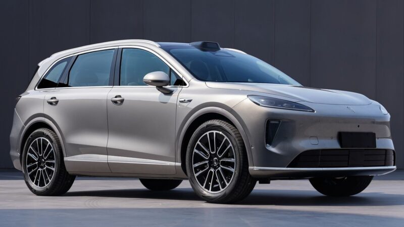 В Китае Huawei запустит пятый бренд электромобилей с SUV Shangjie H5 от SAIC в сентябре, представлена силовая установка