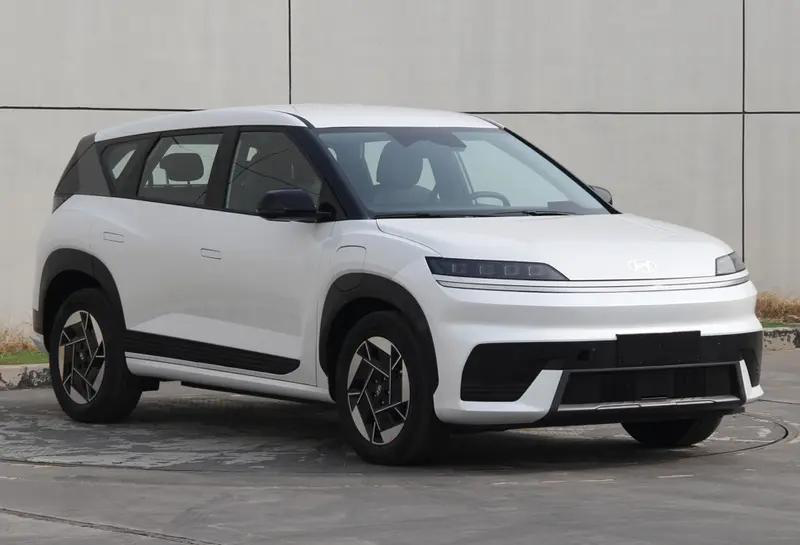 В Китае раскрыли интерьер кроссовера Beijing Hyundai Elexio, выход на рынок запланирован на третий квартал