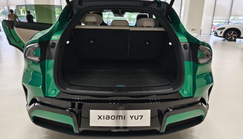 В Китае представили Xiaomi SU7 Max: справится ли 570-сильный SUV с ожиданиями семейных водителей?