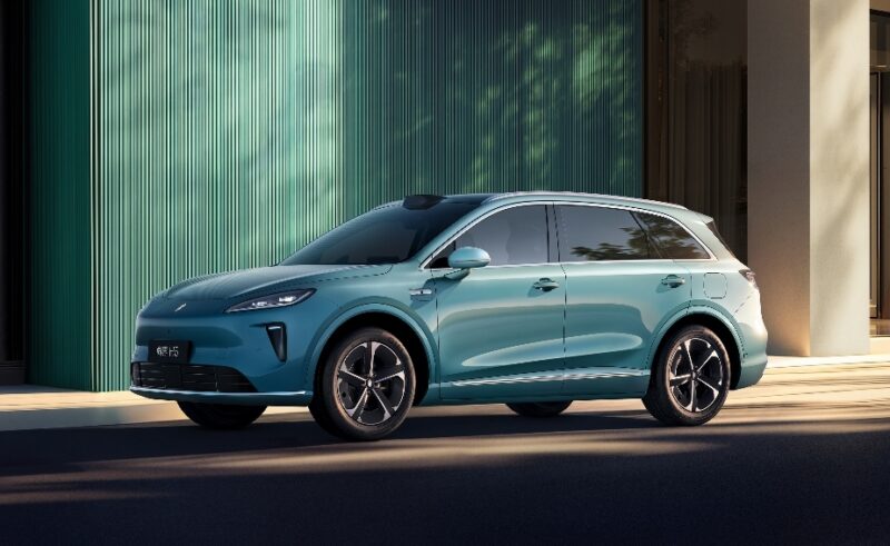 В Китае Huawei запустит пятый бренд электромобилей с SUV Shangjie H5 от SAIC в сентябре, представлена силовая установка