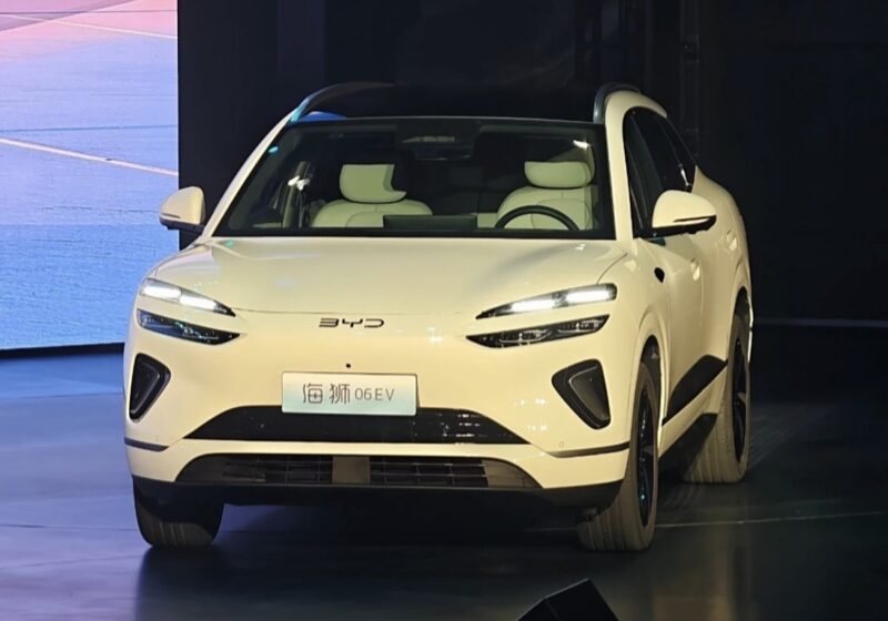 В Китае стартовали продажи BYD Sealion 06 с батареей Blade и полным приводом от 19 300 долларов