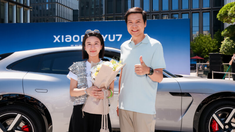 В Китае стартовали поставки Xiaomi YU7 по цене 35 380 долларов США