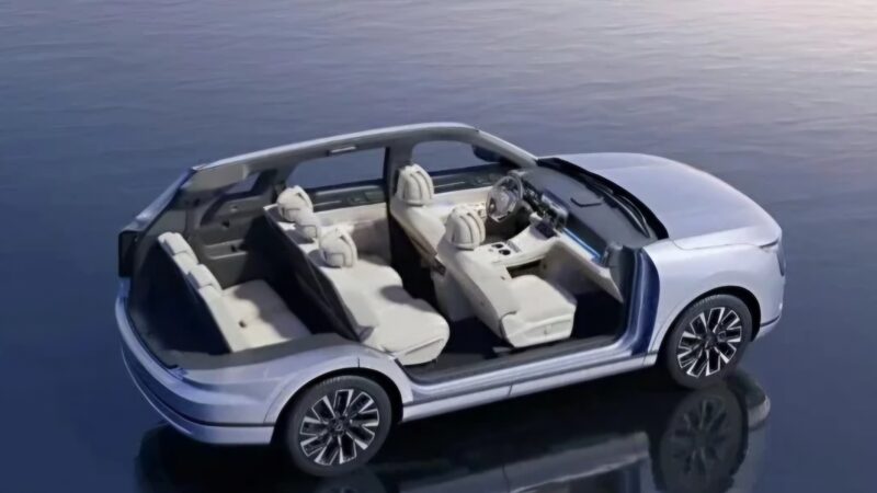 В Китае начались предварительные продажи Jetour Shanhai L7 Plus PHEV с 355 л.с. и запасом хода до 1700 км по цене от 19 500 долларов.
