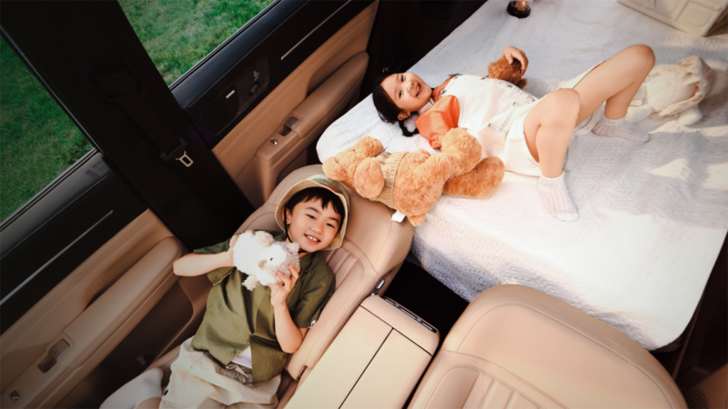 В Китае начались предварительные продажи Jetour Shanhai L7 Plus PHEV с 355 л.с. и запасом хода до 1700 км по цене от 19 500 долларов.