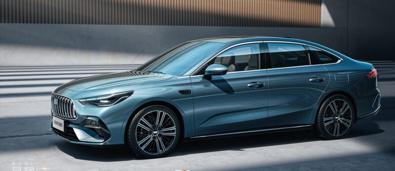 В Китае представлены официальные изображения гибридного седана Geely Galaxy Starshine 6 длиной 4,8 метра
