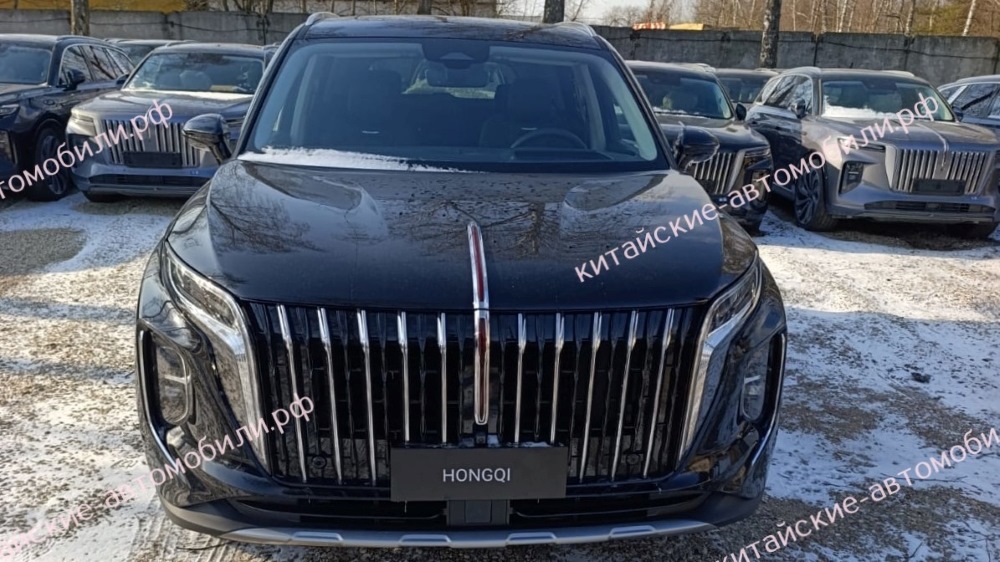Hongqi HS7 Crossover перед Россией