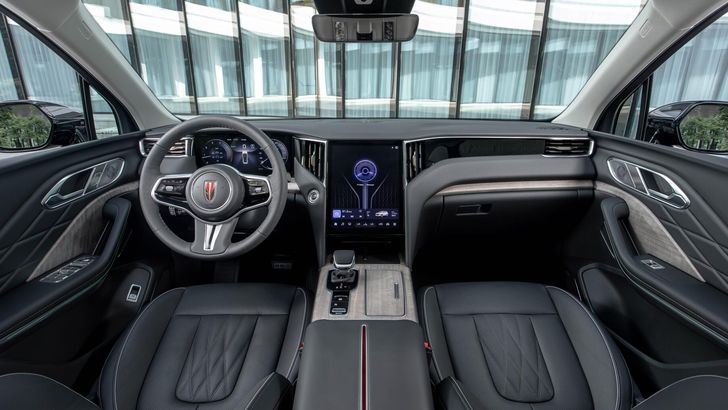 Hongqi HS7 Интерьер