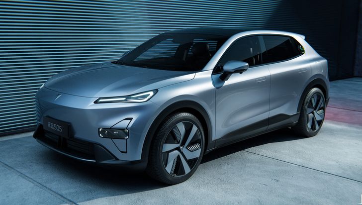 Продажи нового современного кроссовера по цене LADA начались. Сколько это стоит