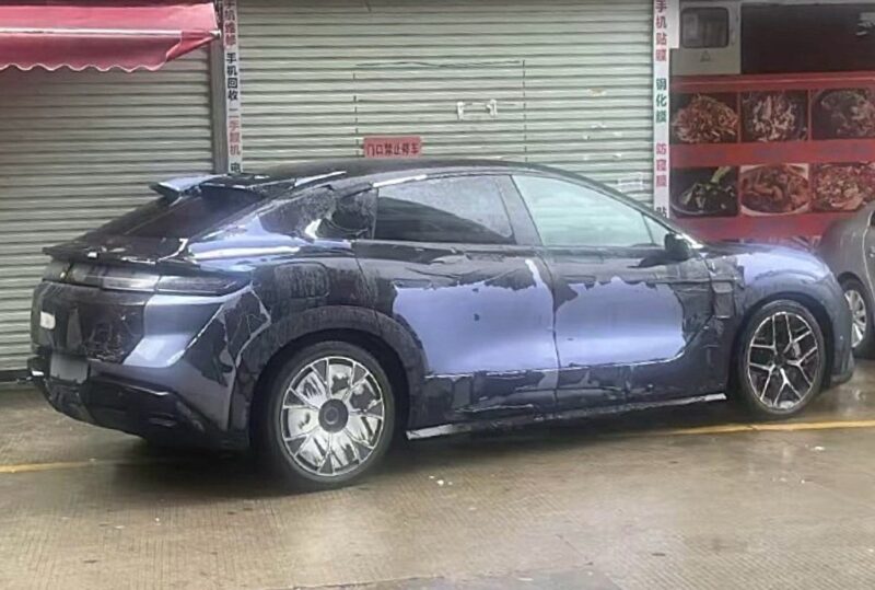 В Китае замечен BYD Yangwang U7 GT, раскрыт вариант shooting brake