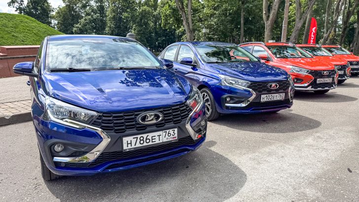 Самые дешевые автомобили в России названы: новая Lada Iskra включает в себя список из 10 моделей